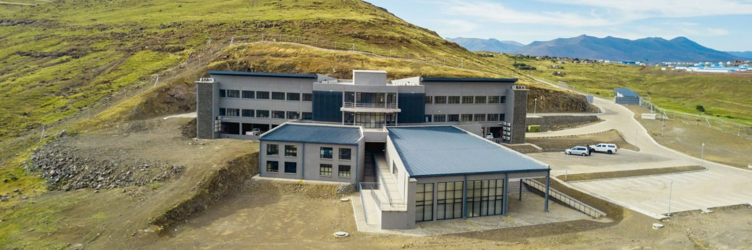 Tente Tente, PrEng banner