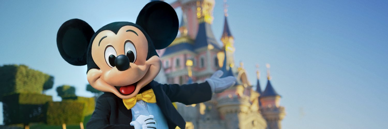 Disneyland Paris banner