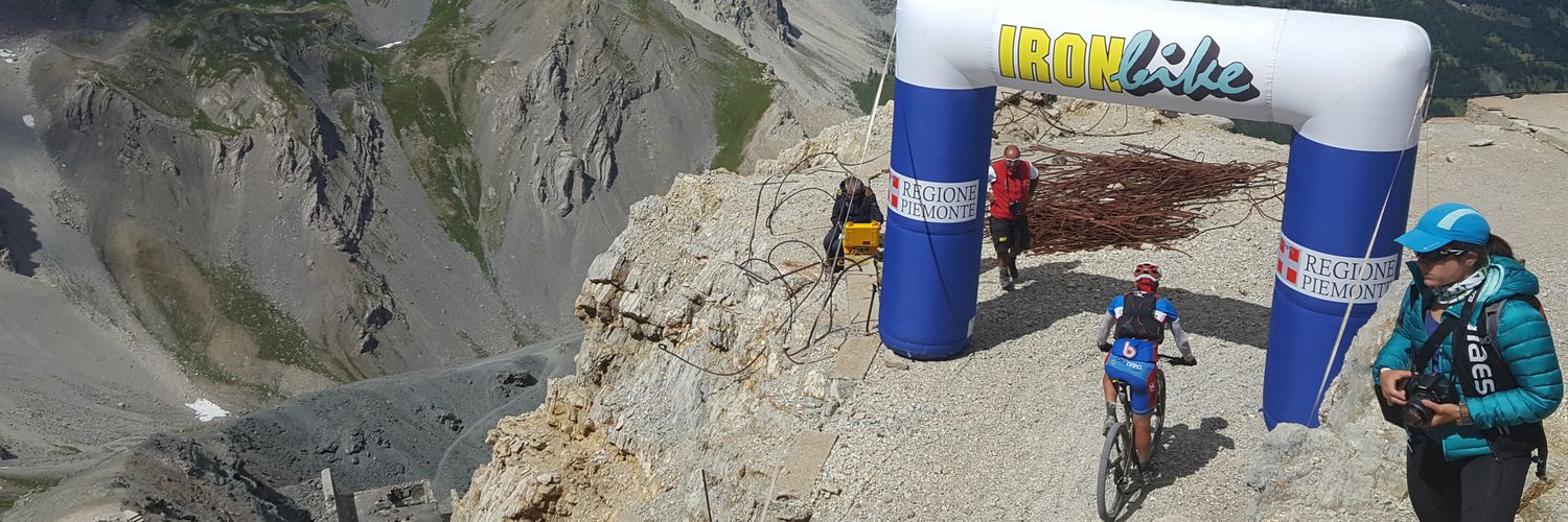 Samuel Trives banner