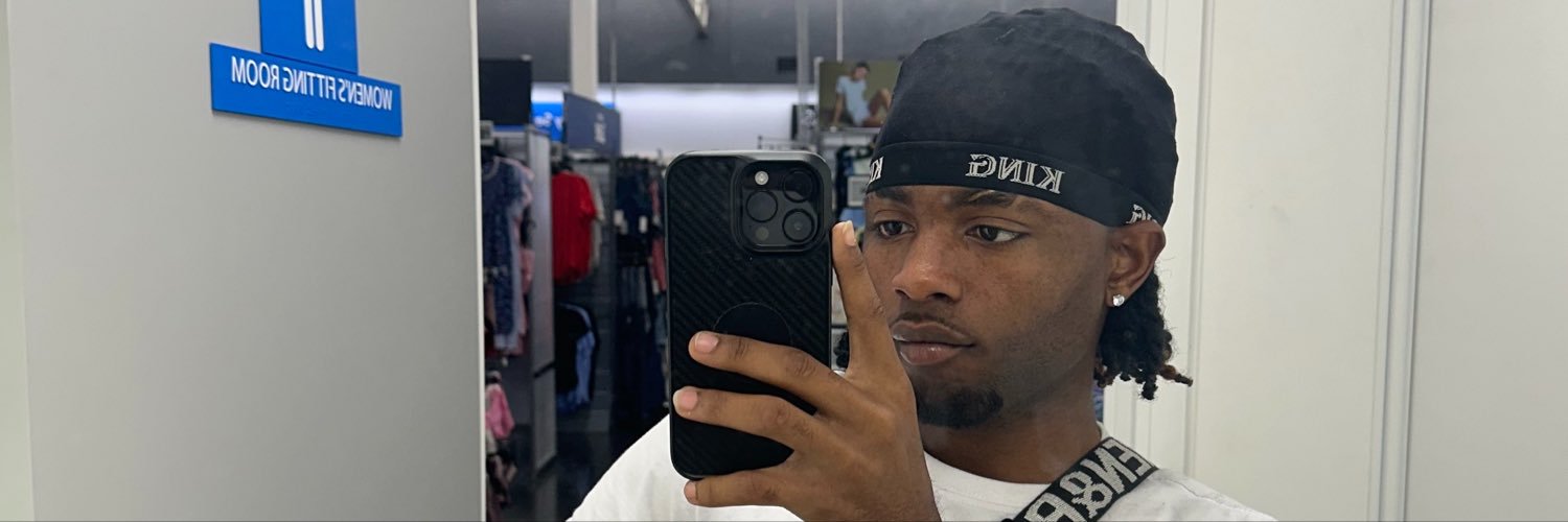 iamqxinn's profile banner image