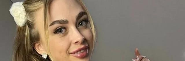 elizabethsofro1's profile banner image