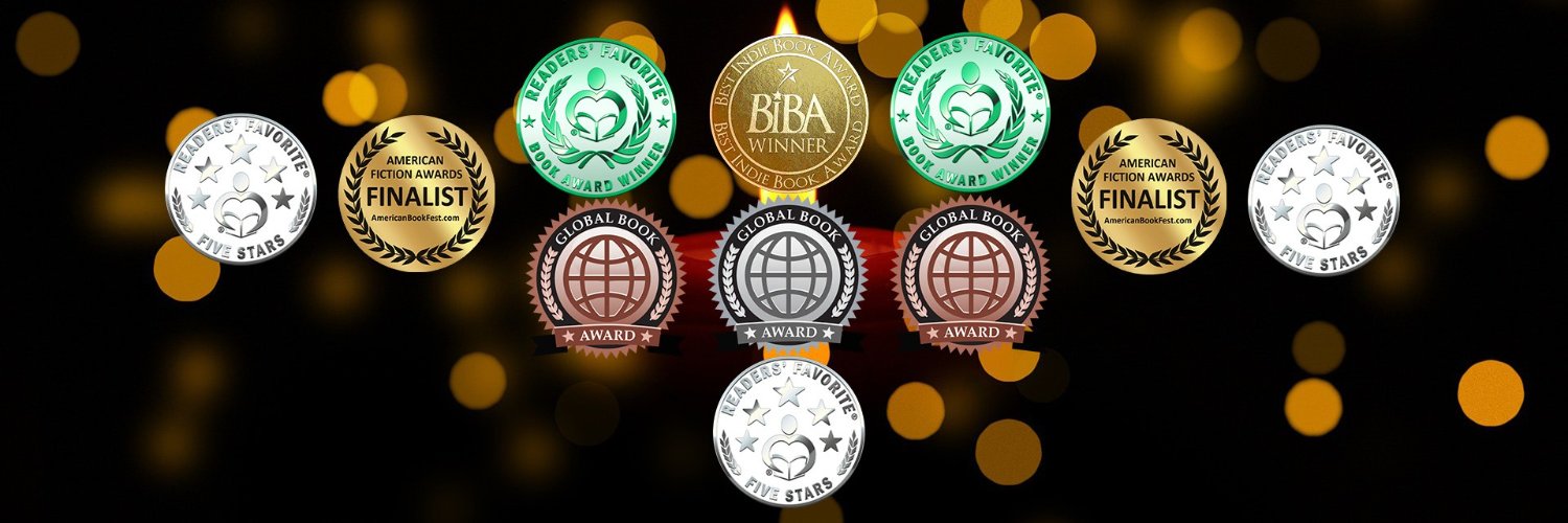 𝓐𝓷𝓷𝓮 𝓜𝓪𝓬𝓡𝓮𝔂𝓷𝓸𝓵𝓭 banner