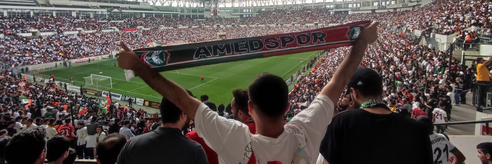 Selimessi30's profile banner image