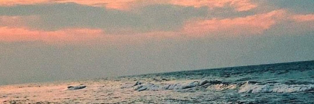 GluAnnie's profile banner image