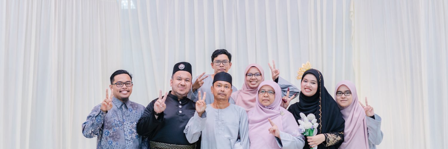 afiqah_basir's profile banner image