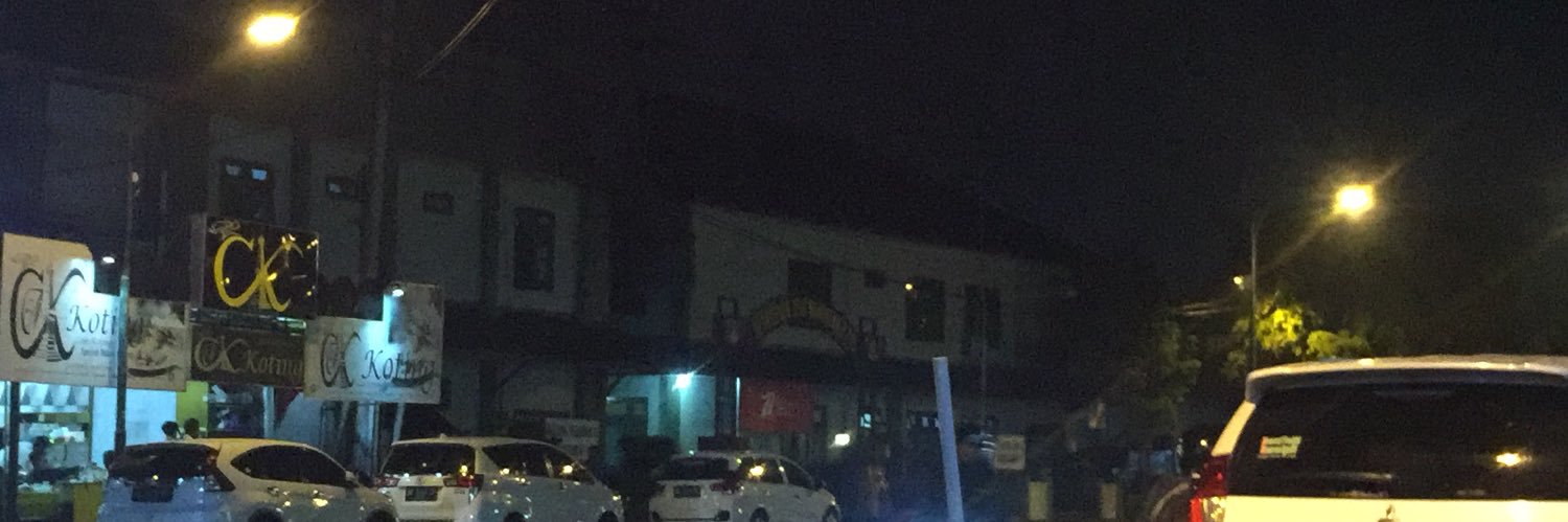 defakto banner