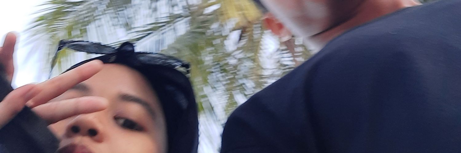 lisapujha's profile banner image