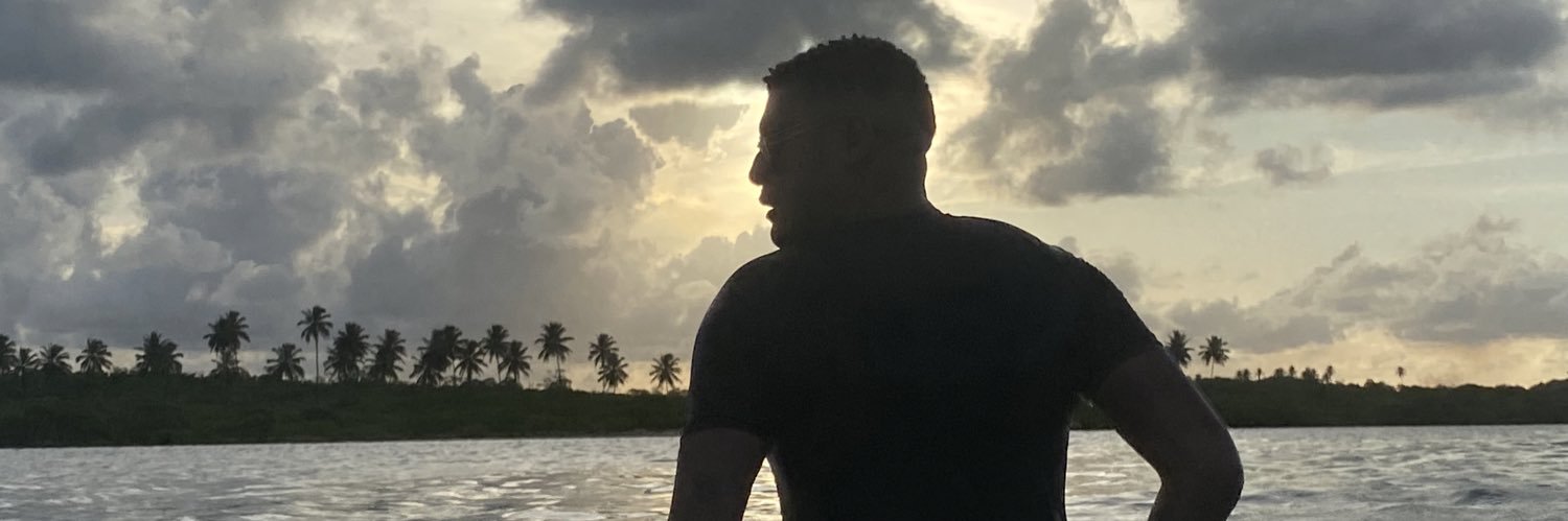 Julynegooo's profile banner image