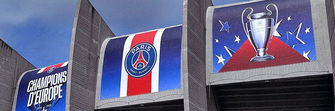 CHARGE DEM HOES A FEE banner