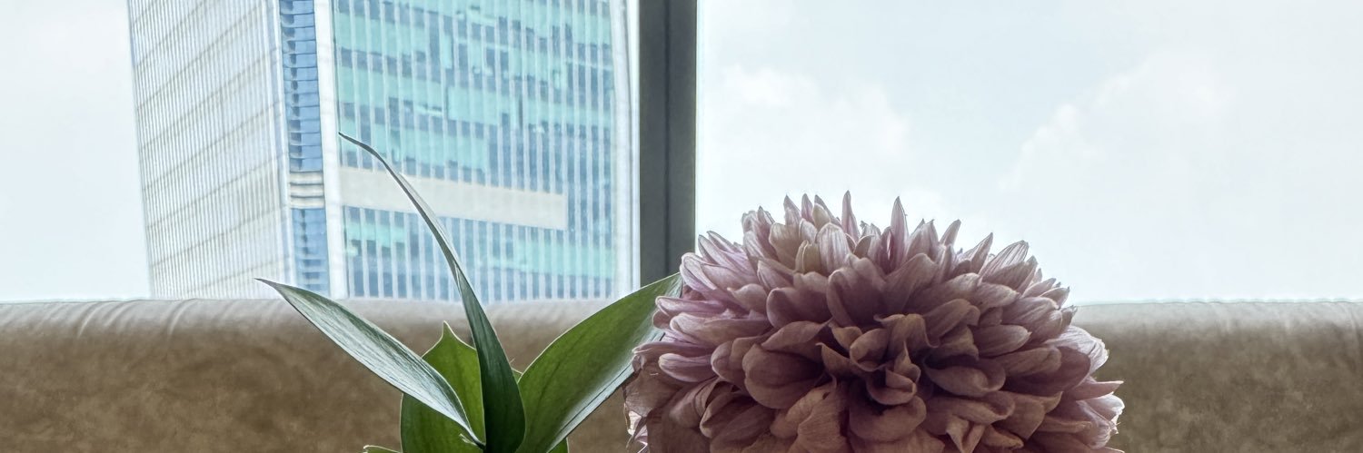- banner