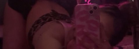petite2Wett's profile banner image
