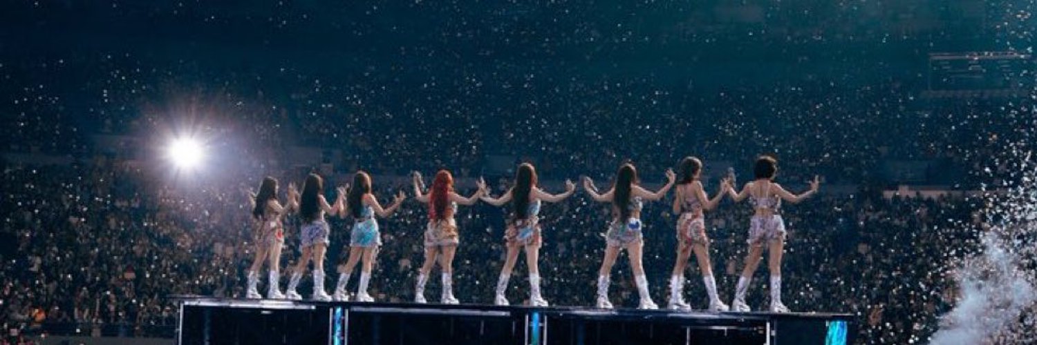 chrisseoyeon's profile banner image