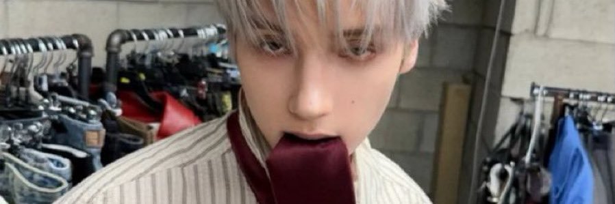 yongsugh's profile banner image