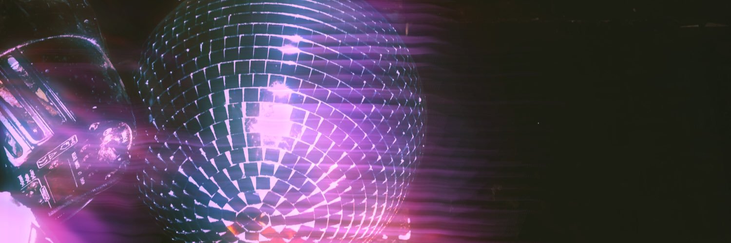 llau1999's profile banner image
