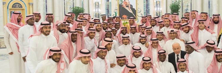 عايض ابن عبّود banner