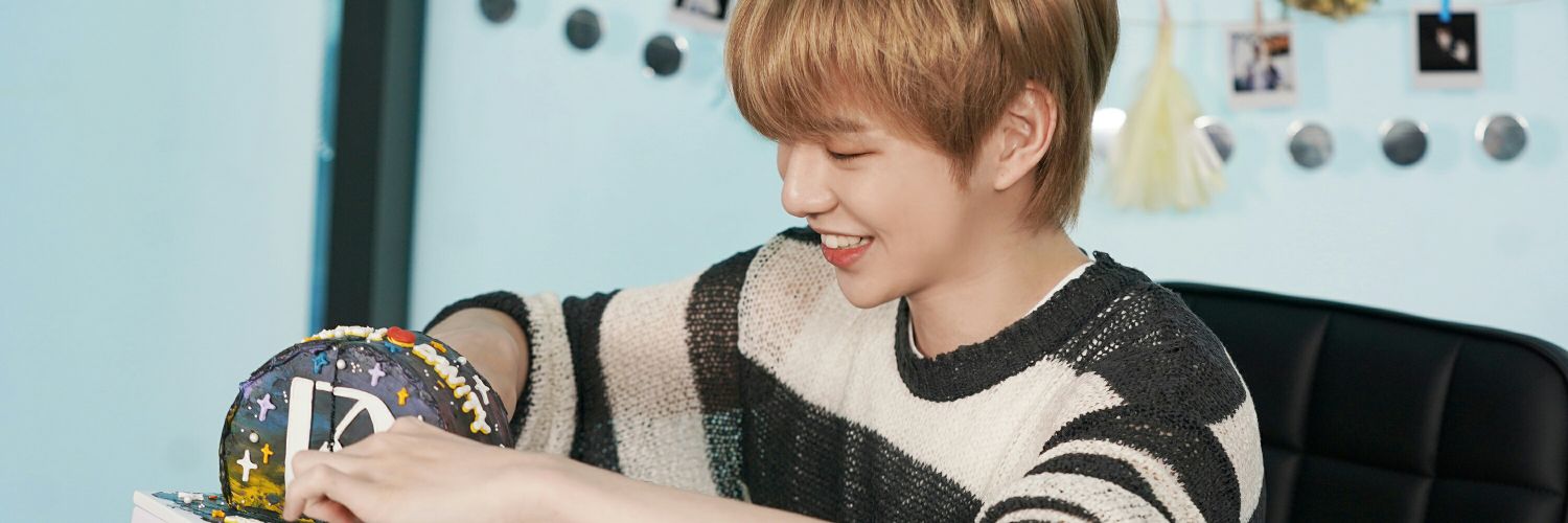 💖행복하자 강다니엘💖 Profile Banner