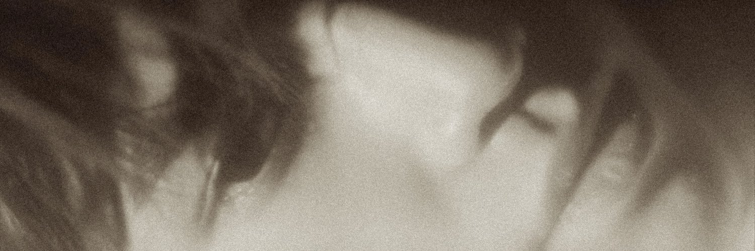 春； banner
