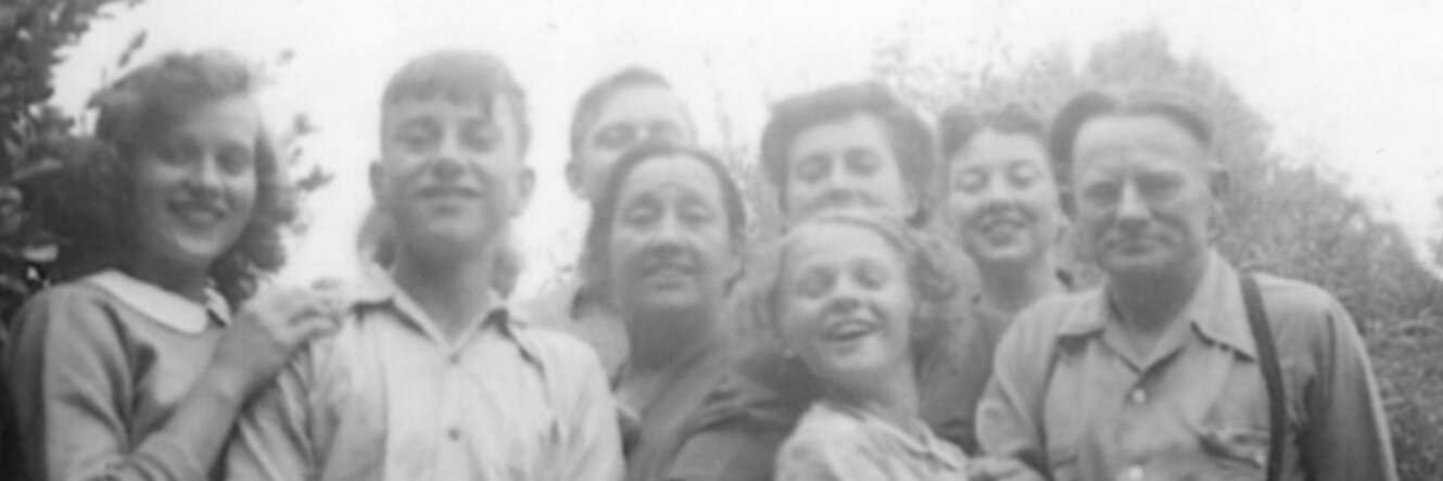 AlexKaramanis's profile banner image