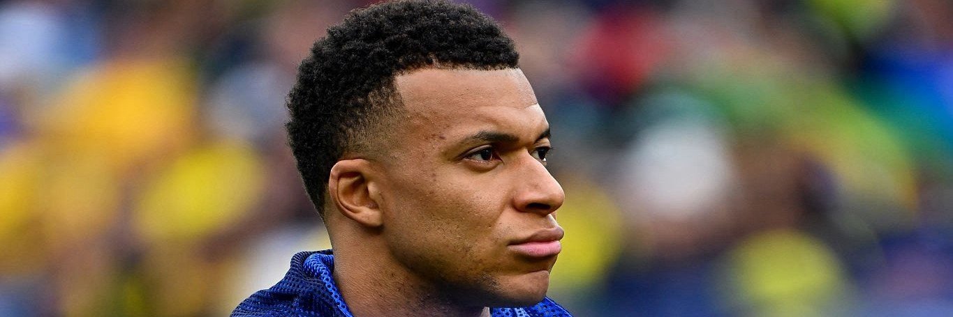Mbappe_10's profile banner image