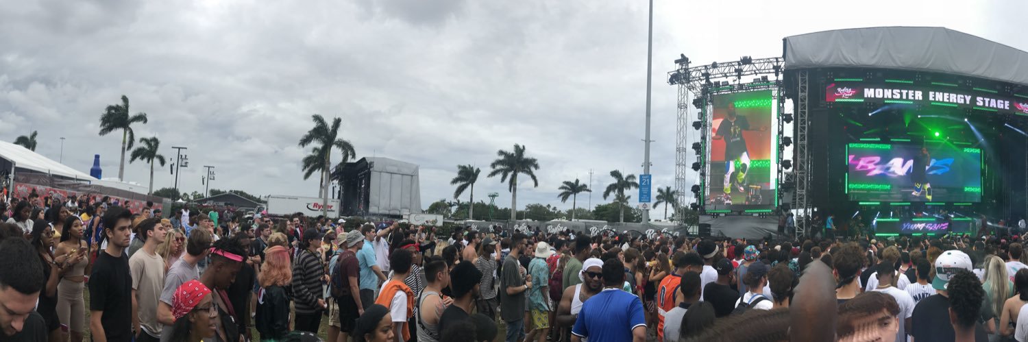 maclyfe's profile banner image