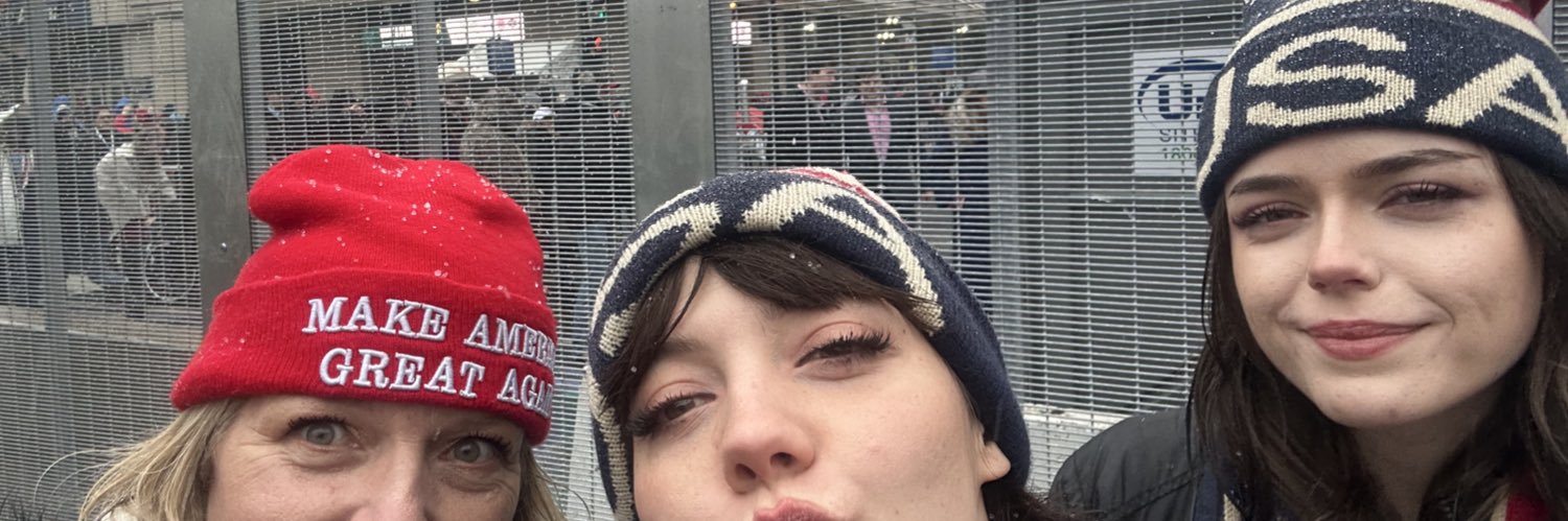 Nicole Reffitt banner