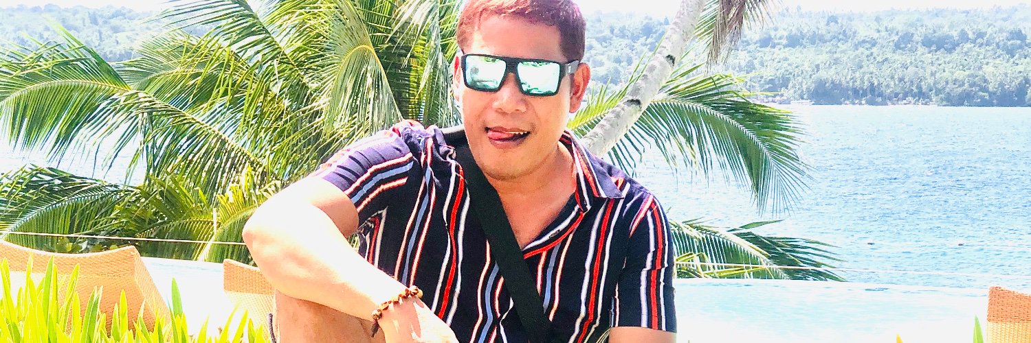 renmar1976's profile banner image