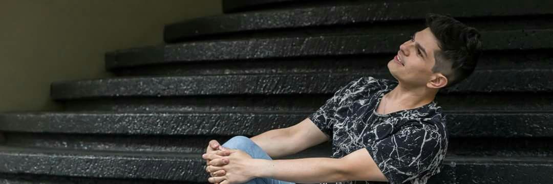 Manriqueferrer's profile banner image