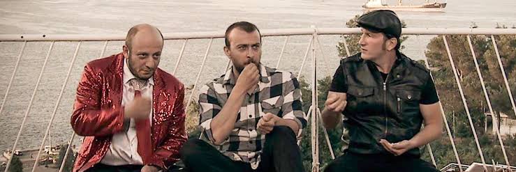 Özgür banner