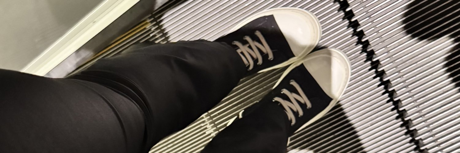 Riamvmii's profile banner image