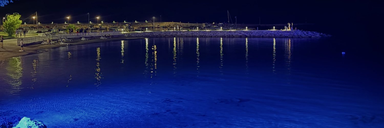 eesracn_'s profile banner image