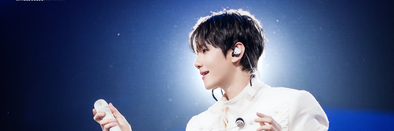 whiiite4's profile banner image