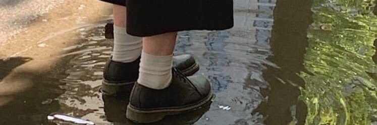 :/ banner