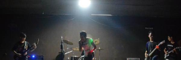 Fltd_dm Profile Banner