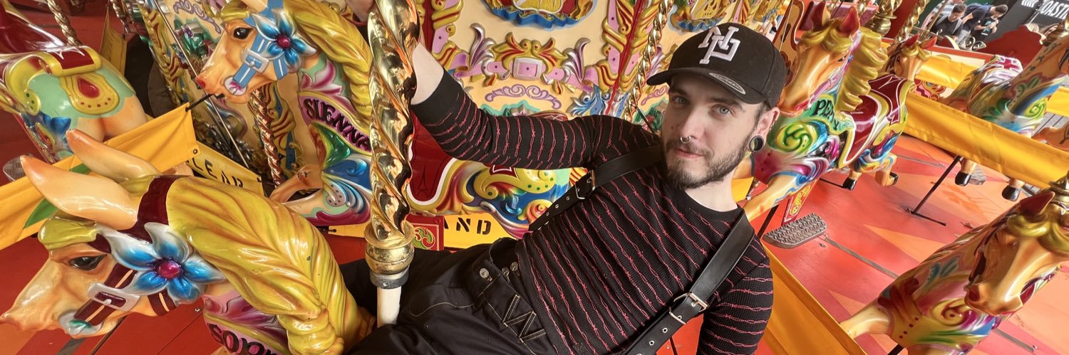 Ś̵̹̼͈̺͆̆̕Y̵̹̪̞̞̱̋̒͑N̷̞̮̗͚͎̐̓̈́͘Ṱ̴̯̹̈́̈́̚Ḧ̴̢̭̣̳̪̎̇͠ banner