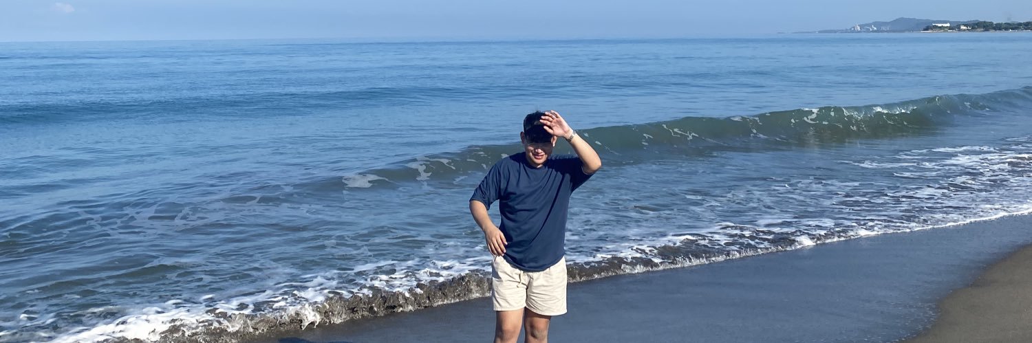 zsndro's profile banner image