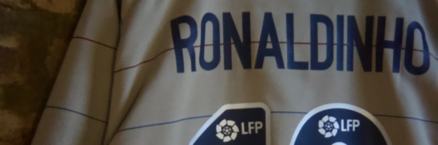 Luis Loza banner