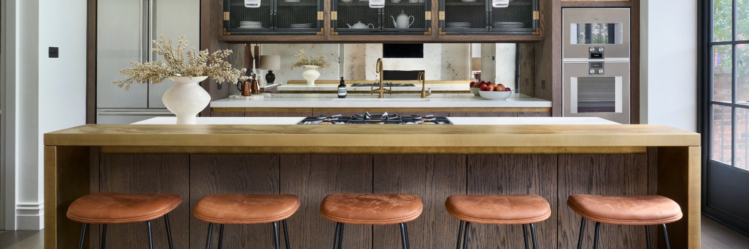 Hetherington Newman banner