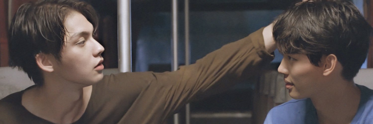 winnysnow's profile banner image