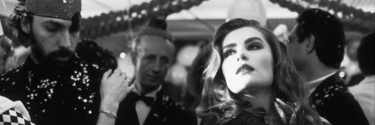 Never again 𓆩♡𓆪 banner