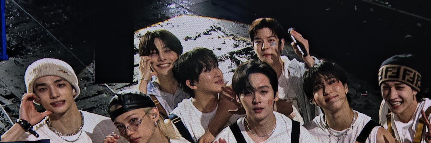 ot8luvr's profile banner image