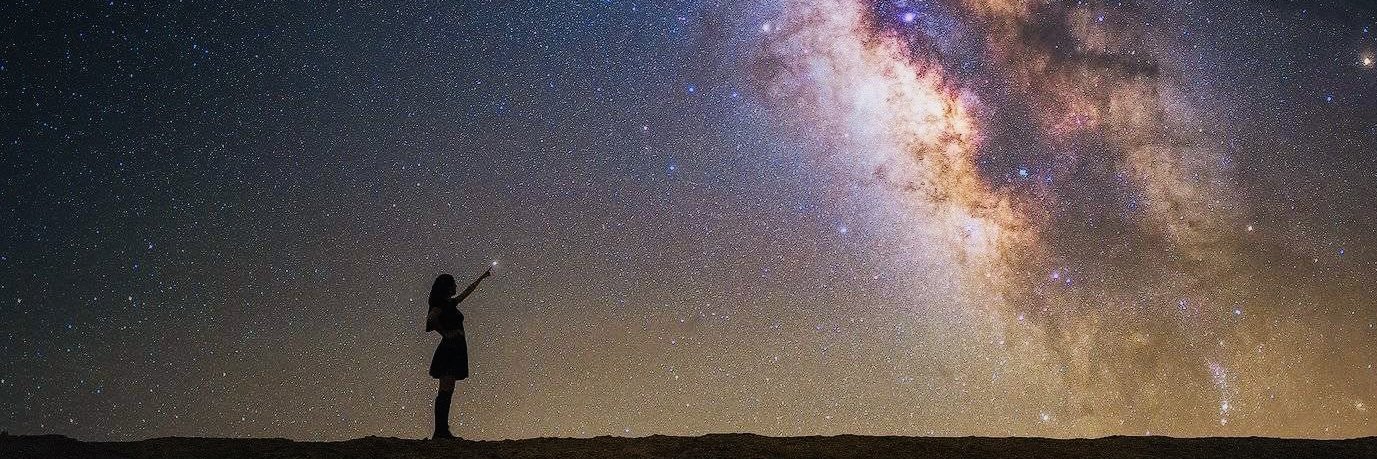 Miss Qniverse✨'s banner