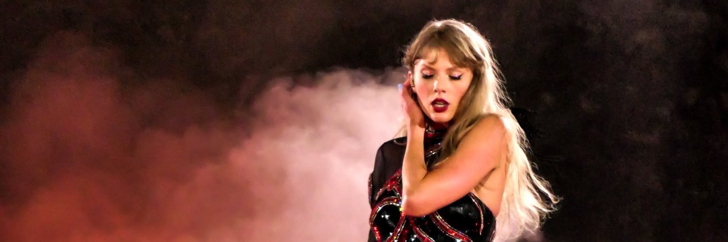gustavo viu a taylor banner