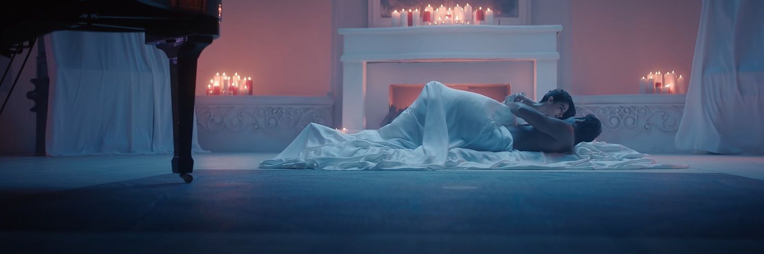 Introvert_Offl's profile banner image