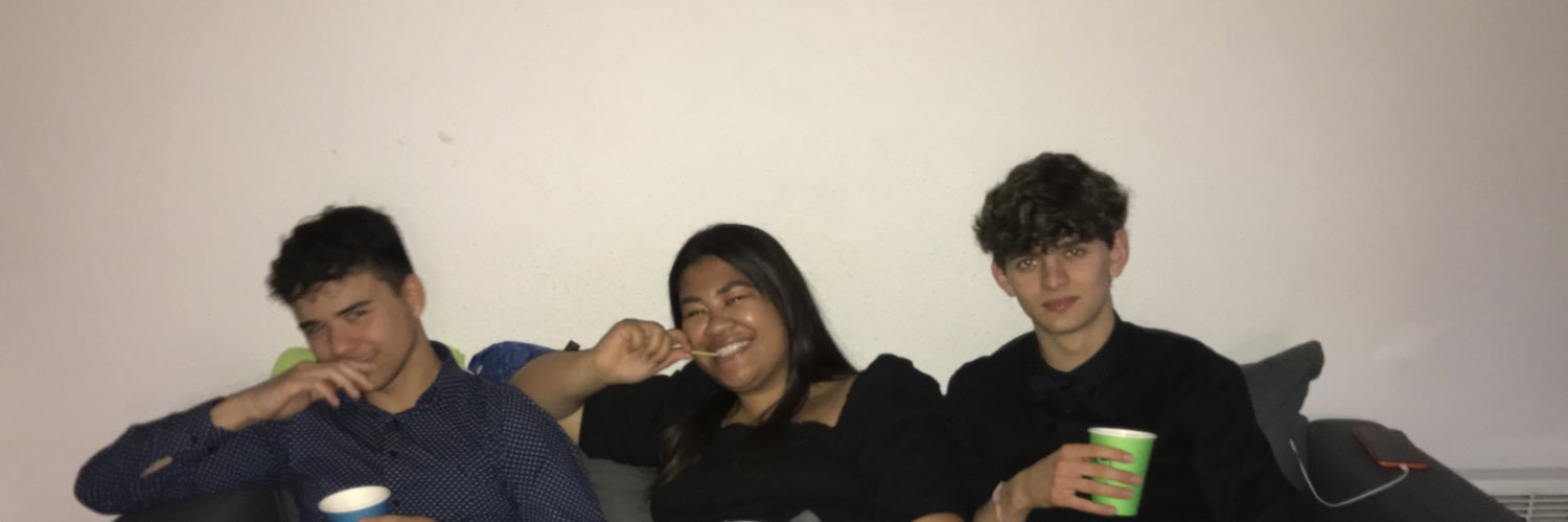 shexlanie's profile banner image