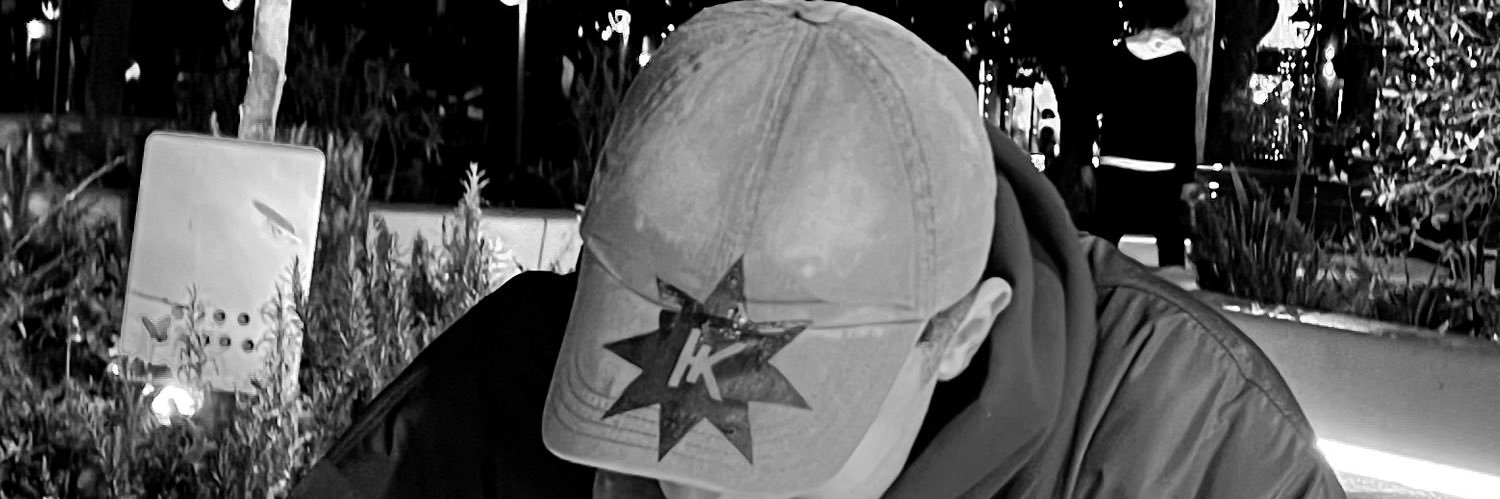 write divara just avara banner