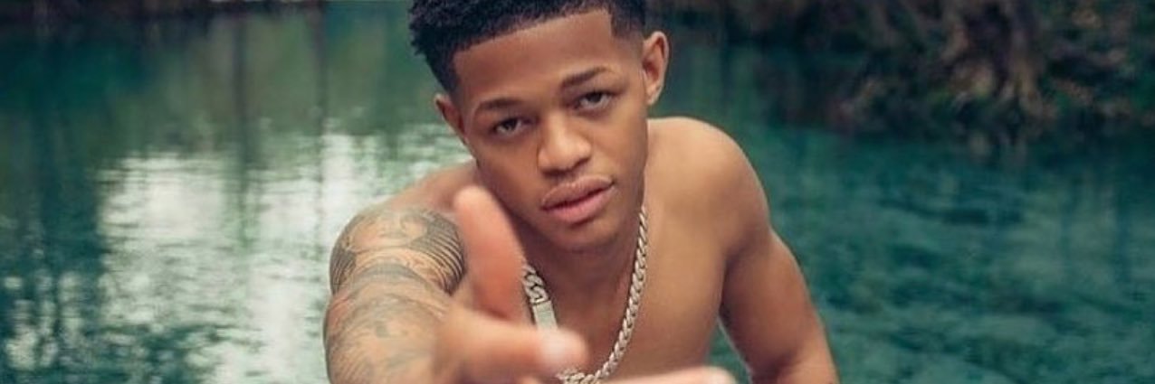 Swagaholic TM banner