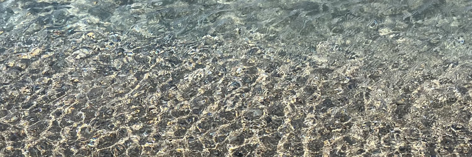 Tugceeoozcan's profile banner image