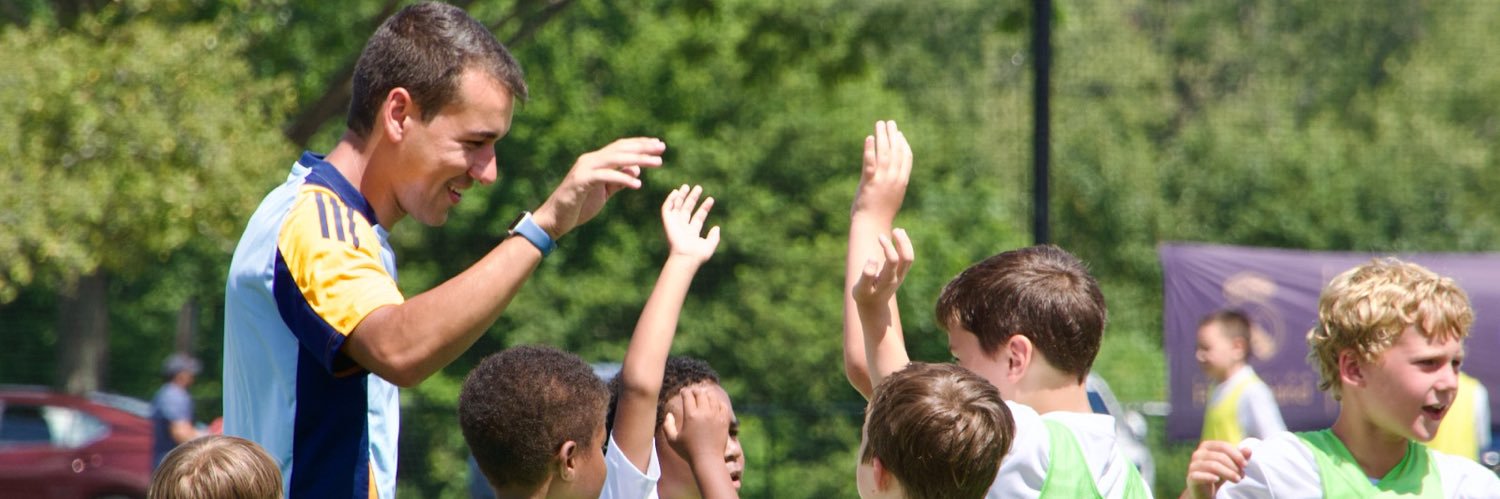 Héctor Jiménez Pose banner