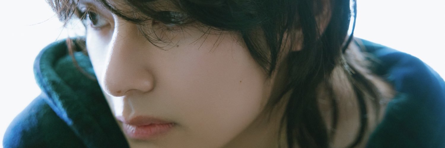 My baby bear 🐻🍓 My thv banner