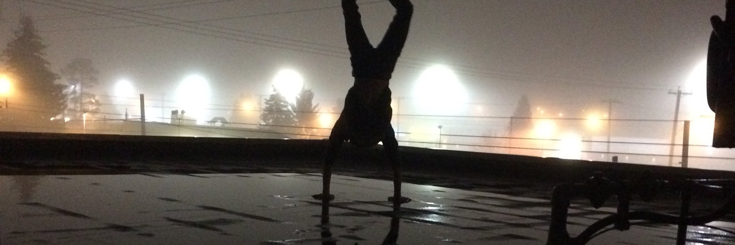 Damian Tetz banner
